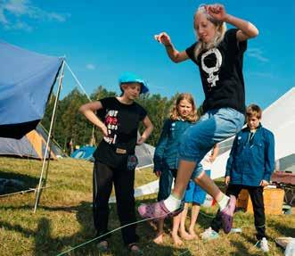 Tillsammans med era ledare får ni upptäcka allt ni kan göra, och eftersom vi i scouterna provar på själva och lär oss genom att göra, så kommer ni att lära er