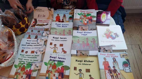 Waxa aan leeyahay walaalo iyo ilmaadeerro, ilmaabtiyo, ilmahabreedyo kala jooga dacallada dunida Yurub, Maraykanka, Kanada, ilaa Ustareeliya.