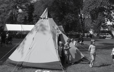 Under Juli packade vi våra lådor med lägerutrustning och reste sen iväg på läger. De yngsta scouterna åkte till Kalmar på lägret Stenkul.
