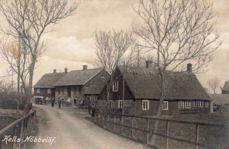 om den gamla kyrkogården.
