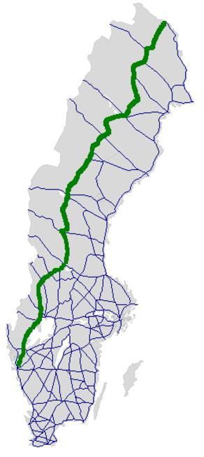 5.2 Väg E45 Väg E45 sträcker sig från Göteborg upp till Karesuando i norr se Figur 6. ÅDT för totaltrafiken förbi planområdet ligger på 16 000 fordon för båda riktningarna sammantaget.