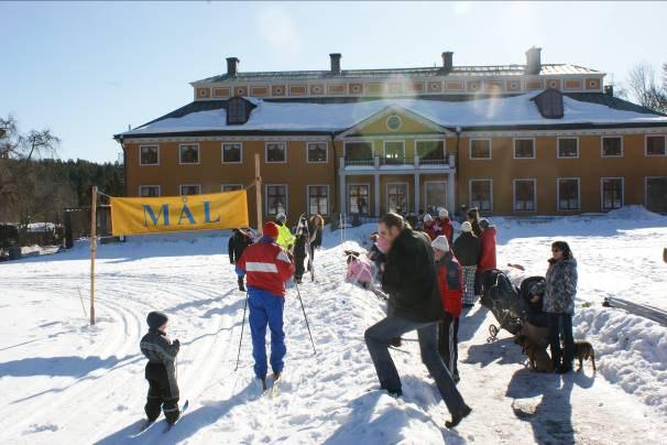 Ingen tidpunkt på dygnet är för obekväm och inga arbetspass verkar vara för långa när denna grupp finner väderlek och prognos lämplig.