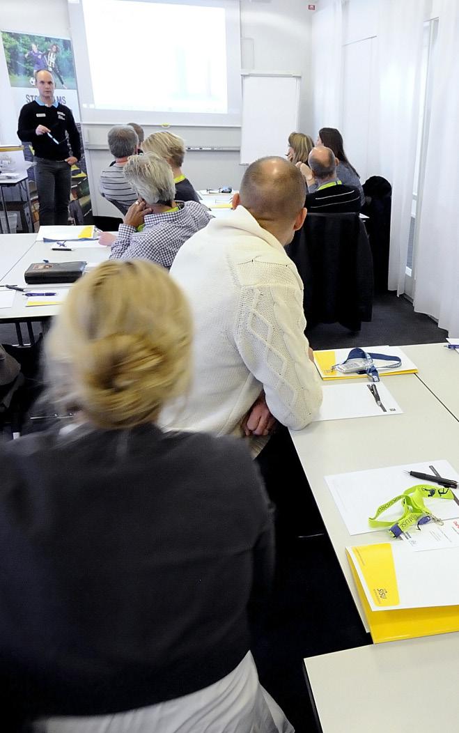 SKÅNEIDROTTEN - VERKSAMHETSUPPFÖLJNING IDROTTENS VÄRDEGRUND ÄR VÅR STYRKA Under 06 har Skåneidrotten haft fokus på följande områden: Fortsätta satsningen på värdegrundsarbete på alla nivåer inom
