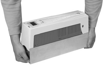 16 ACS550-01/U1 Användarhandledning Förberedelse för installation Lyftning av frekvensomriktaren Lyft frekvensomriktaren i dess metallchassi Uppackning av frekvensomriktaren 1.