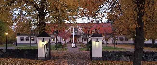 äldre kan träna och tävla under hela livet. Utifrån den övergripande strategin har varje Specialidrottsförbund att ta fram en strategi för sin idrott.