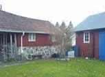 Mangårdsbyggnad, ladugårdar och ekonomibyggnader en del av Brottkärrs By.