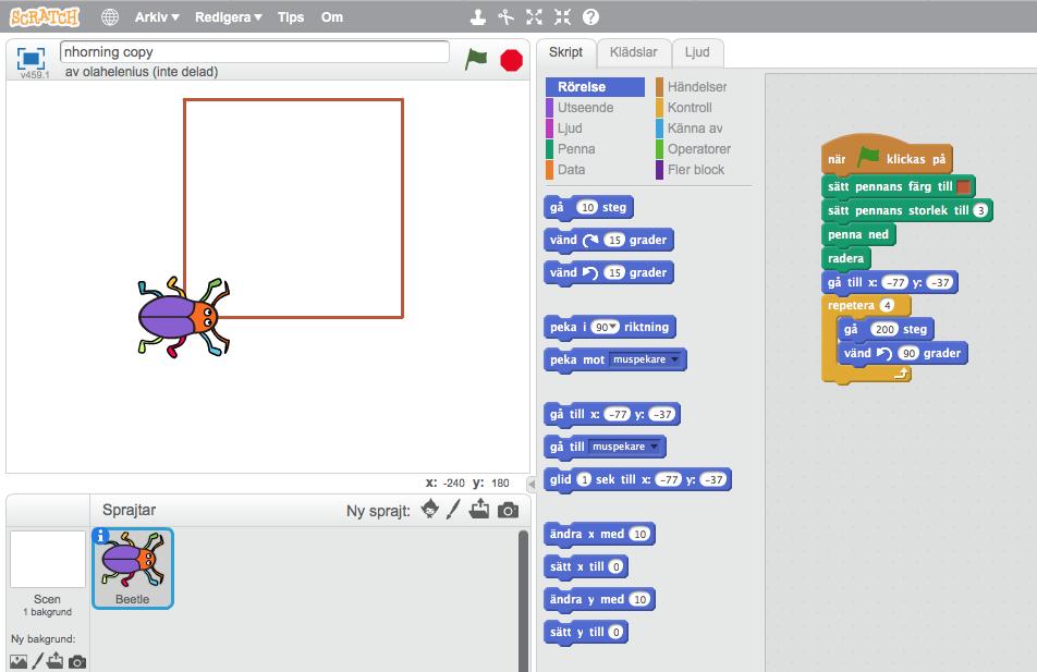 För grundskolans yngre elever används ofta så kallad blockprogrammering, programmering i en visuell programmeringsmiljö.