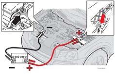 06 Start och körning Starthjälp 06 Start med annat batteri Om batteriet i bilen har laddats ur kan man "låna" ström från antingen ett löst batteri eller batteriet från en annan bil.