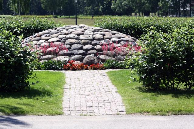 lokala huvudmannen för begravningsverksamheten på den orten. Då bedöms om man har möjlighet att ta emot andra församlingars folkbokförda.