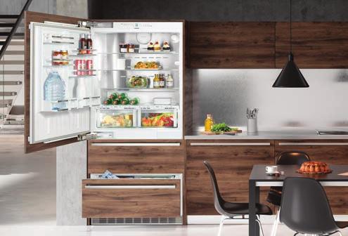 91 203 ECBN 6156 PremiumPlus Dörr på dörr / Helintegrerbart Relativ energiförbrukning: m Energiförbrukning år / dygn: 410 / 1,121 kwh Volym, netto totalt: 471 l (: 357 l, varav BioFresh: 68 l /