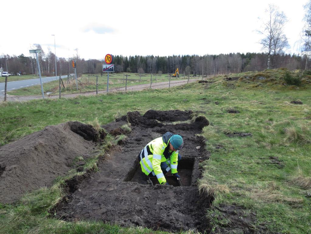 ARKEOLOGISK RAPPORT 2017:10 5 Inledning Med anledning av Vaggeryd kommuns planer på att anlägga ett nytt bostadsområde inom fastigheten Södra Park har Jönköpings läns museum genomfört en arkeologisk