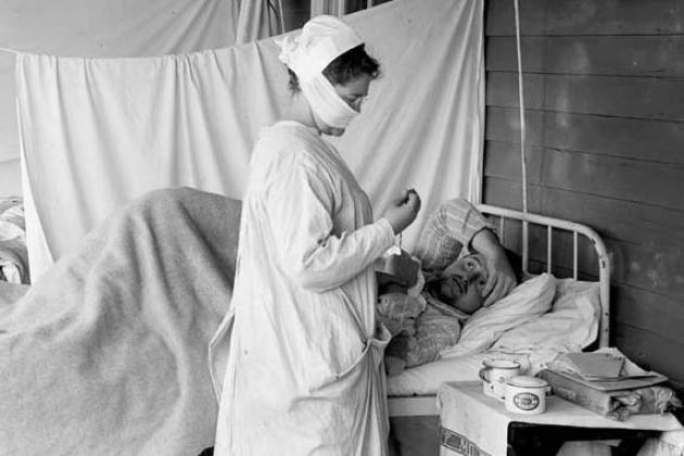 SPANSKA SJUKAN 1918-1920 härjade världens hittills svåraste influensa, Spanska sjukan.