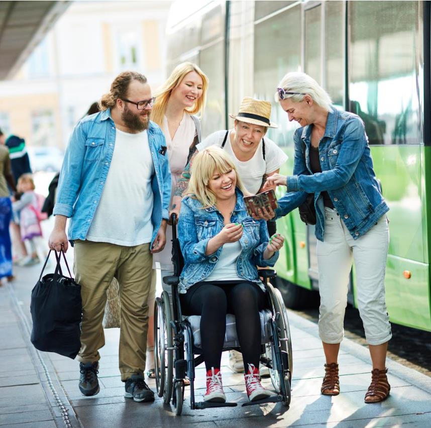 Tillgänglighet För Skånetrafiken är det viktigt att så många som möjligt kan ta del av kollektivtrafiken och en del i det arbetet handlar om att tillgänglighetsanpassa busshållplatserna.