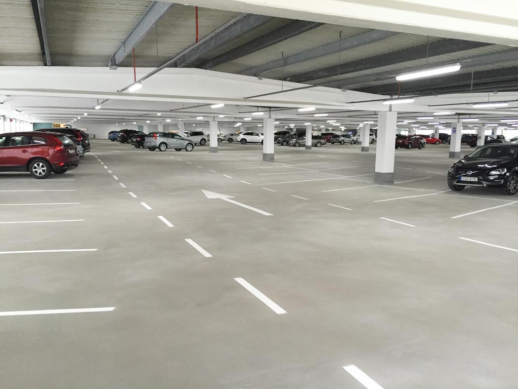 Reparation av golv i parkeringshus och garage. En kvatitetsuppföljning av utförda entreprenader.