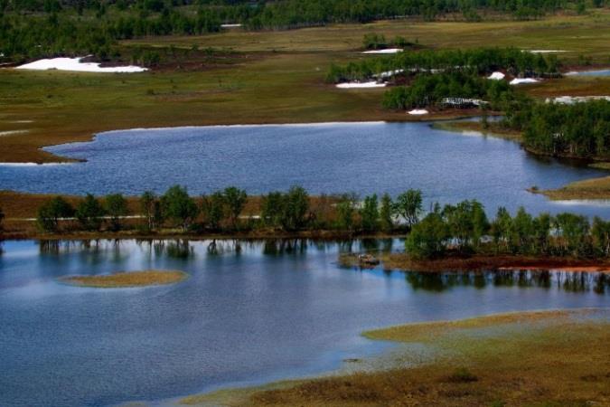 Nationalparken är Sveriges nordligaste och inrättades redan år 1920.