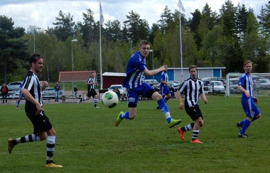 NY FÖRLUST FÖR A-LAGET Det blev en ny förlust för HGIF i eftermiddagens seriematch i Österbymo. Det går lite tungt för HGIFs A-lag just nu. I eftermiddag kom andra raka 0-2 förlusten.