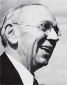Edgar Cayce och A.R.E. Edgar Cayce (1877-1945) var verksam i USA och blev redan som ung känd för att vara oerhört medial.