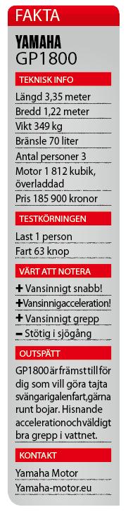 kör badleksaker och ska plocka upp åkare.