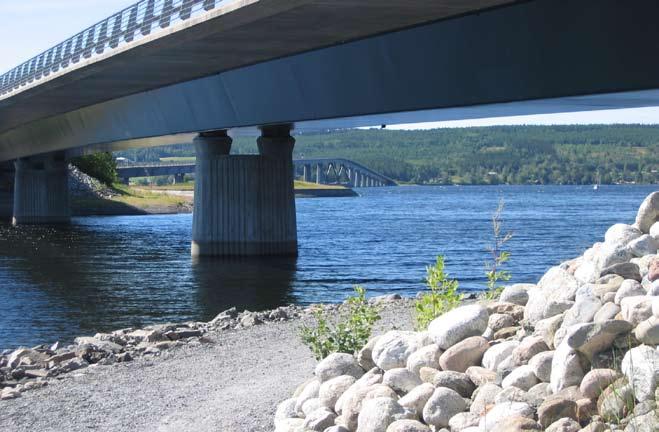 strandområden - frösön Tillgänglighet Positivt är att hela sträckan från Östersund till Frösö Strand är tillgänglig för rullstolsburna. Dock kan vägen jämnas till för att underlätta framkomligheten.