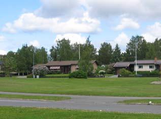 LUGNVIK LUGNVIK NORR KARLSLUND HORNSBERG CENTRUM KÖRFÄLTET ODENSLUND VALLA SÖDER ODENSALA BÖLE KNYTTA 0 500 1000 1500 2000 m 2. Lugnvik är en stadsdel 3,5 km strax norr om Östersund centrum.