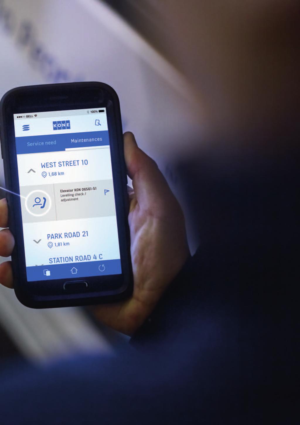 KONE 24/7 CONNECTED SERVICES HUR FUNGERAR TJÄNSTEN? 1 Sensorer som är installerade i hissen eller rulltrappan samlar in information om viktiga driftsparametrar, användningsstatistik och fel.
