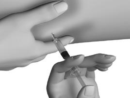 Håll sprutan som en penna eller pil och för in nålen i den upphöjda huden så att dess vinkel mot hudytan är mellan 45º och 90º.
