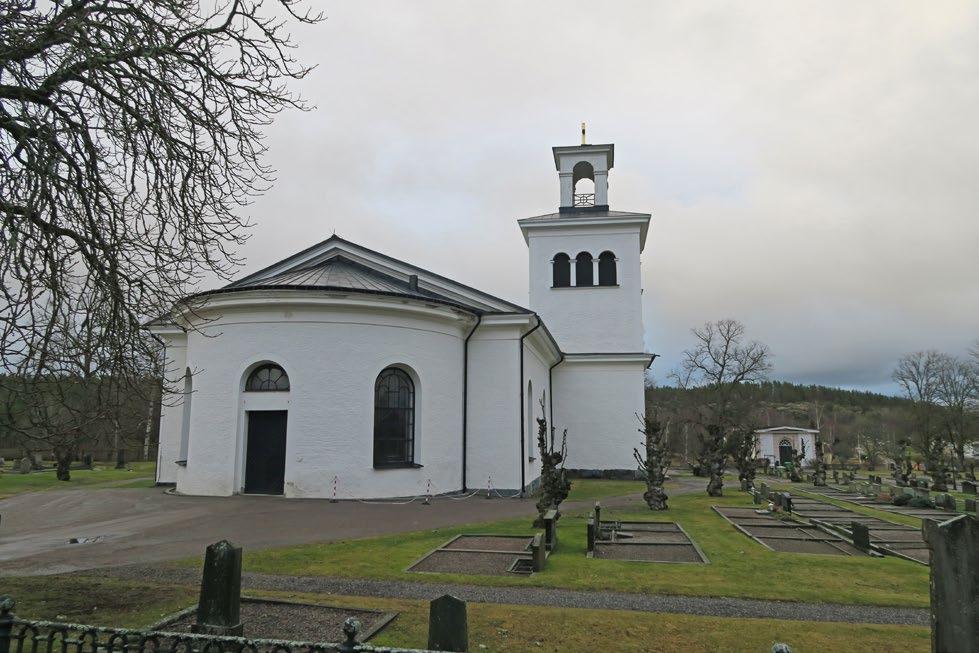 Kyrkan före åtgärd.