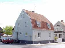fastighet: ÖSTRA HAGA 15, hus A. adress: Hagagatan 18, Lasarettsgatan 4. ålder: 1923.