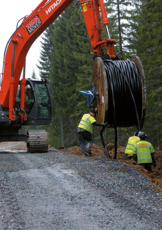 10 11 Miljönytta Elproduktionen beräknas uppgå till omkring 62 000 000 kwh/år (62 000 MWh eller 62 GWh). Detta räcker till hushållsel (5 000 kwh/år) för ca 12 400 hushåll per år.