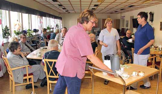 TEMA Seniorer Kungshöga Trygghetsboende Bostadsbolaget köpte Kungshögahemmet 2016 av Mjölby kommun för att ombilda till trygghetsboende med egna lägenheter för personer 65 år och uppåt.