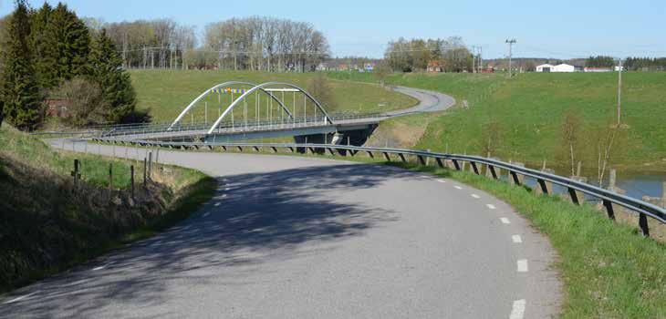 11. Tillgänglighet Ett annat viktigt kriterium för en bros värde är hur lättillgänglig den är för betraktaren.
