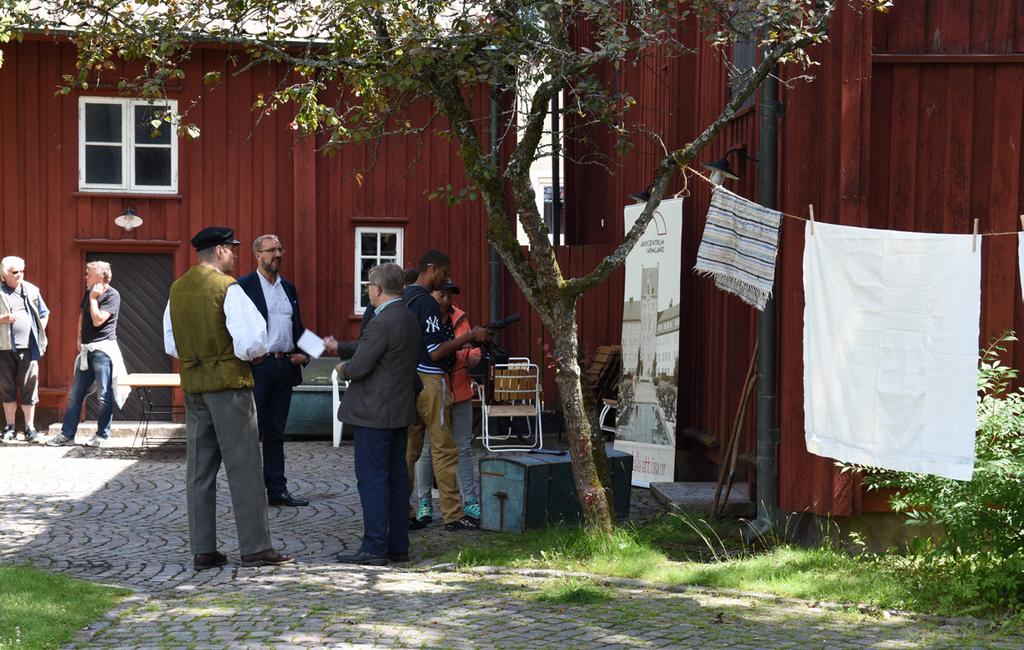 Utställningar Under sommaren 2017 har Värmlandsarkiv presenterat en utställning i kvarteret Almen i Karlstad, där har man återskapat en nödhjälpsostad som den kan ha sett ut efter den stora branden i