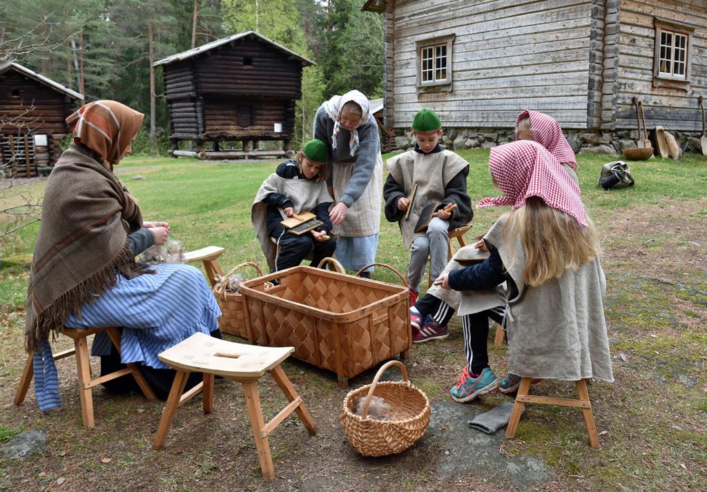Den är helt baserad på historiska dokument ur arkiv som förvaras vid Värmlandsarkiv.