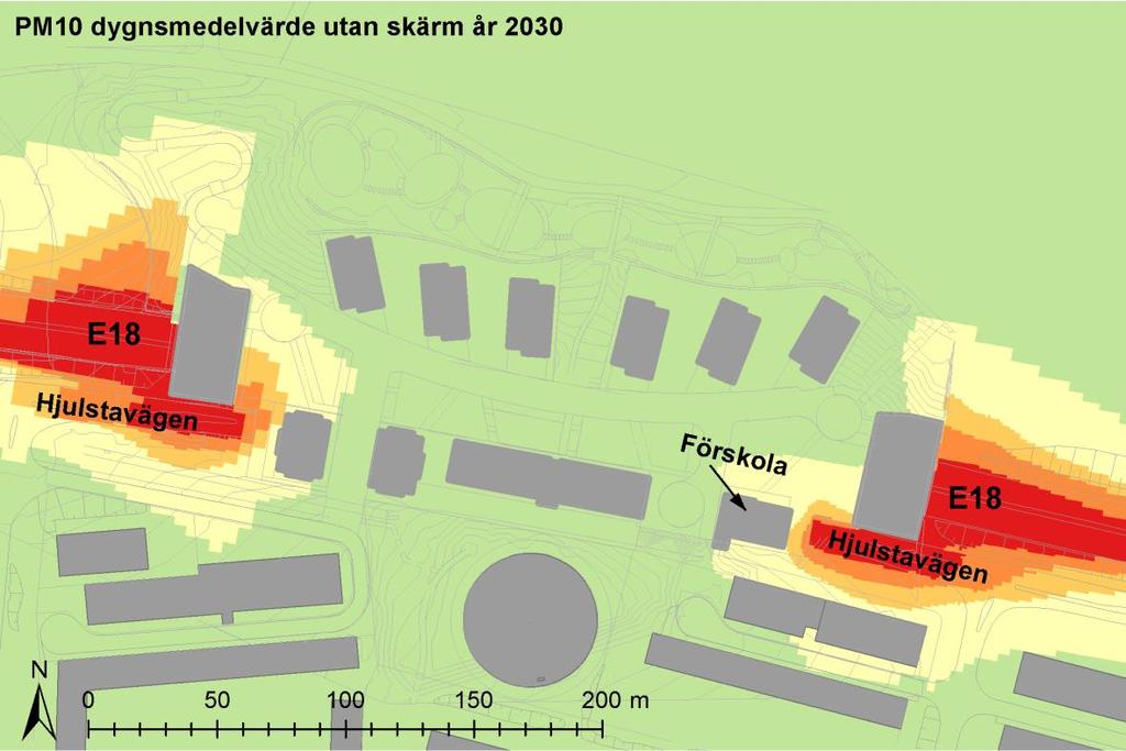 Luftföroreningshalter jämfört med miljökvalitetsnormer och miljömål Figur 10 visar beräknad halt av partiklar, PM10, under det 36:e värsta dygnet för utbyggnadsalternativet som innebär att