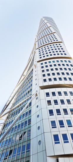 8. Kommunen som samhällsbyggare 8.1 Har kommunen övergripande planer/strategier för samhällsbyggande? 8.2 Hur samverkar kommunen med aktörer inom civilsamhället? 8.3 Hur samverkar kommunen med kulturlivet?