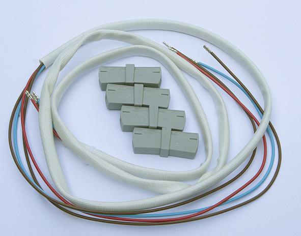 monterade strömtransformatorer. Används med förbikopplingskontaktorer.