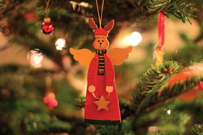 Adventstid och jul närmar sig och den gamla berättelsen om den lilla familjen som var så ovälkomna i världen är mer aktuell än någonsin.