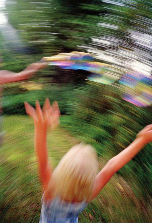 Kom då och dansa med oss i kyrkans hus! Anmäl Ditt deltagande senast måndagen den 4 september till helena.pihl@svenskakyrkan.se. Varmt välkommen! Nybörjare eller inte!? Spelar ingen roll!
