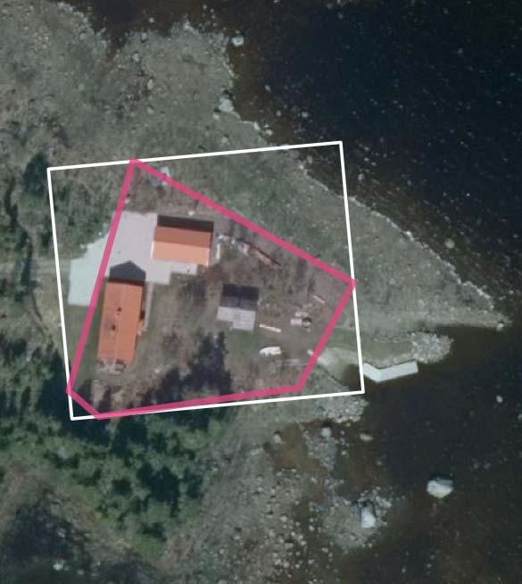 TV: Fastighetskarta där Norum 3:64 markeras med rosa (metria.se, 2017-08-30). TH: Situationsplan i ansökan.