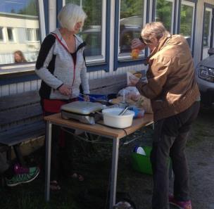 Vi har också samarbetat med UHAC och haft hand om serveringen på Påsknosen där 60 ekipage tävlande, vilket gav ett tillskott till vår