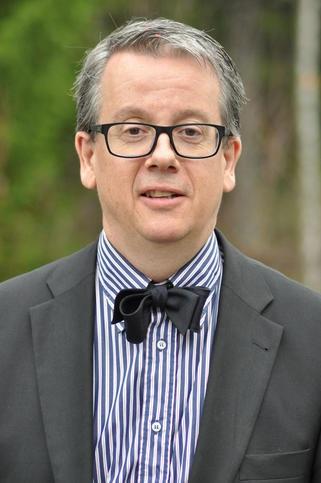 Om Richard Tellström Richard Tellström har kunnat ses i tv-programmet Historieätarna och höras i Sommar i P1.