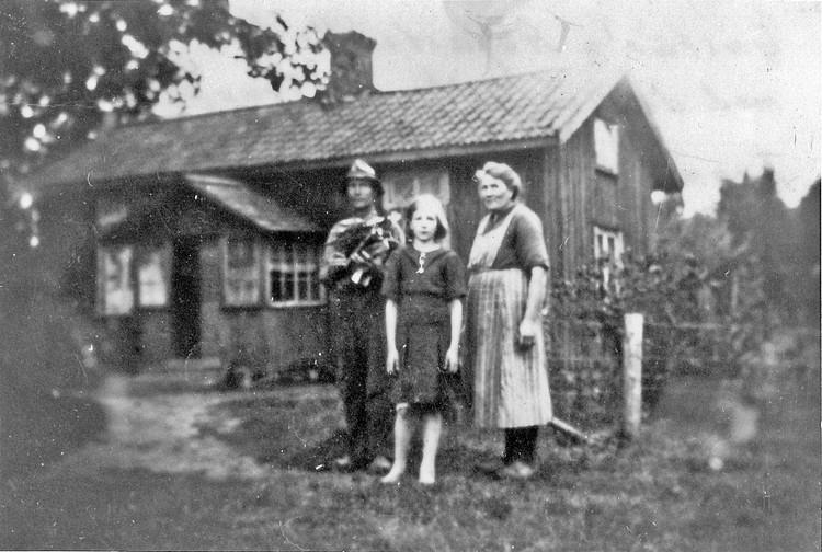 Gustav och Augusta Andersson med dottern Hilma,