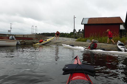 medan vi andra paddlar i förväg.