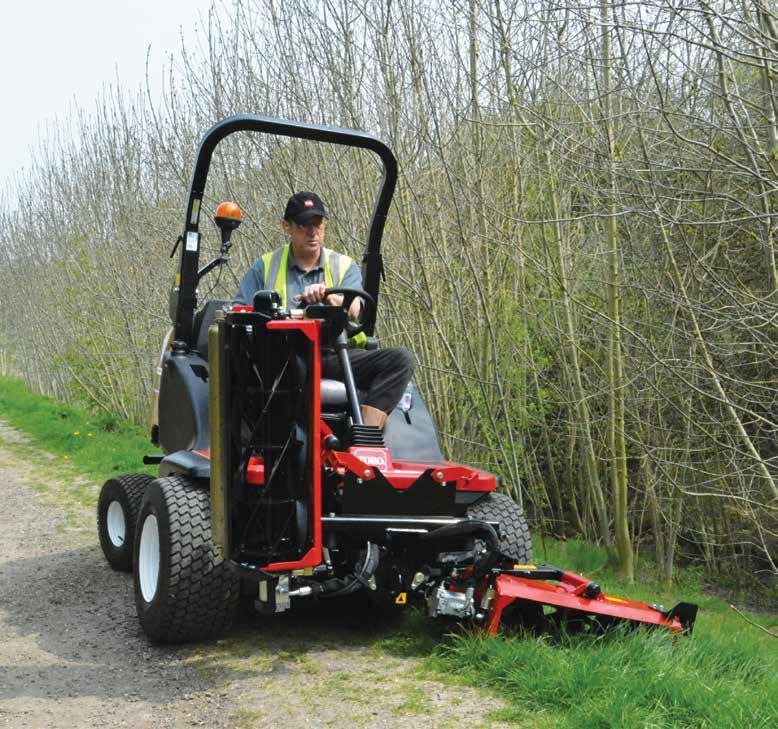 LT3340 FÖR TUNGA ARBETEN LT3340 HUVUDFUNKTIONER I KORTHET KRAFTFULL MOTOR - Kraftfull