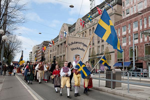Foto: Patrik Svedmyr (Forts. från sidan 17) många deltagare. Programmet fortsatte med uppvisningar av olika föreningar i Stockholms distrikt.