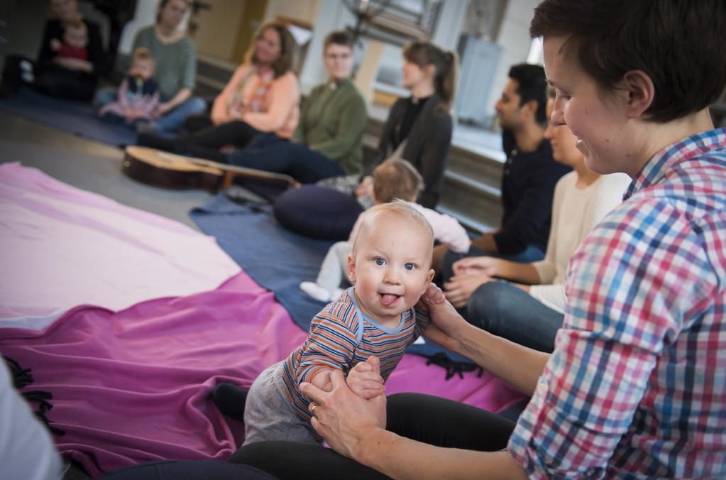 familjeträffen Tisdagarna 26 sept, 24 okt & 14 nov kl. 17.00-18.30 Välkomna till en familjekväll i Mariakyrkan. Vi äter en gemensam måltid och får tillfälle att samtala om tankar kring tro och liv.