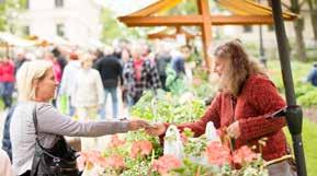 11 16 En inspirerande dag i trädgårdens tecken med trädgårds marknad, plantbytartorg och mycket mer. Juni 10 Hertig Karls runda* Kl. 11 Den populära årliga utflykten med häst/vagn.