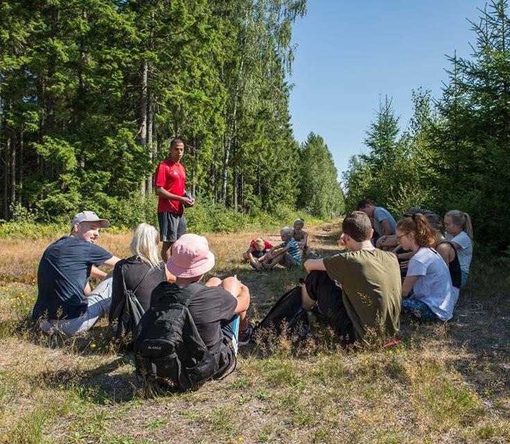 Ungdomsläger i Odensjö 2018 Den 6:e till 9:e augusti samlades omkring 20 ungdomar på en lägergård i Odensjö utanför Ljungby. På schemat stod lektioner, samtal, bad och annat umgänge.