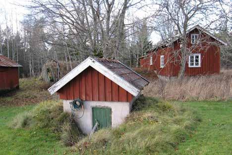 ladugården med dubbla skunkar utgör en lokal byggnadstradition.