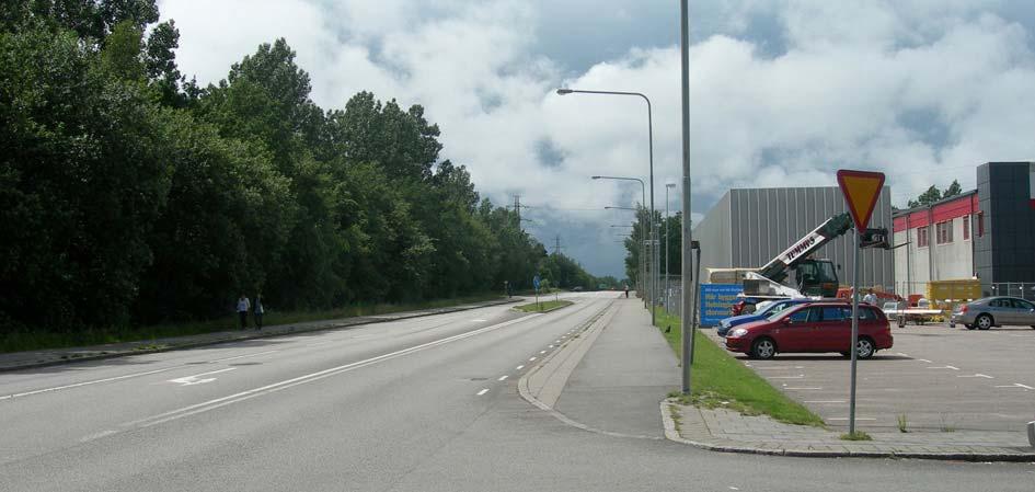 Den nya Hamnleden föreslås att följa befintligt gatunät; Rusthållsgatan, Koppargatan, Industrigatan och Sydhamnsgatan.